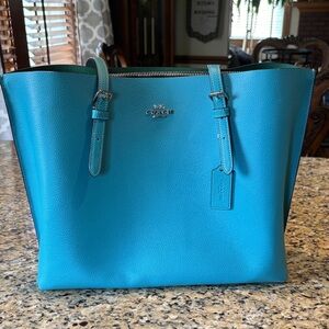 Authentic COACH tote